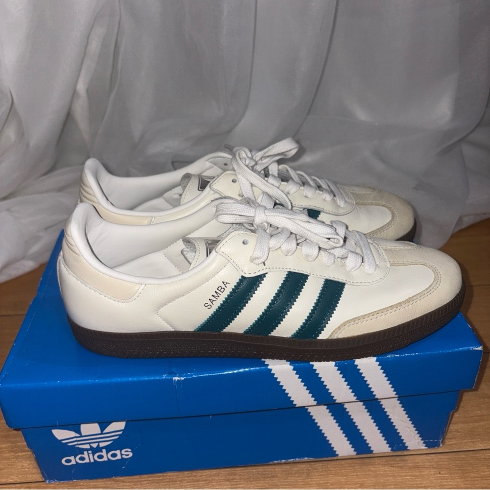 Adidas Samba White with Green Stripes Sneakers - Picture 1 of 7